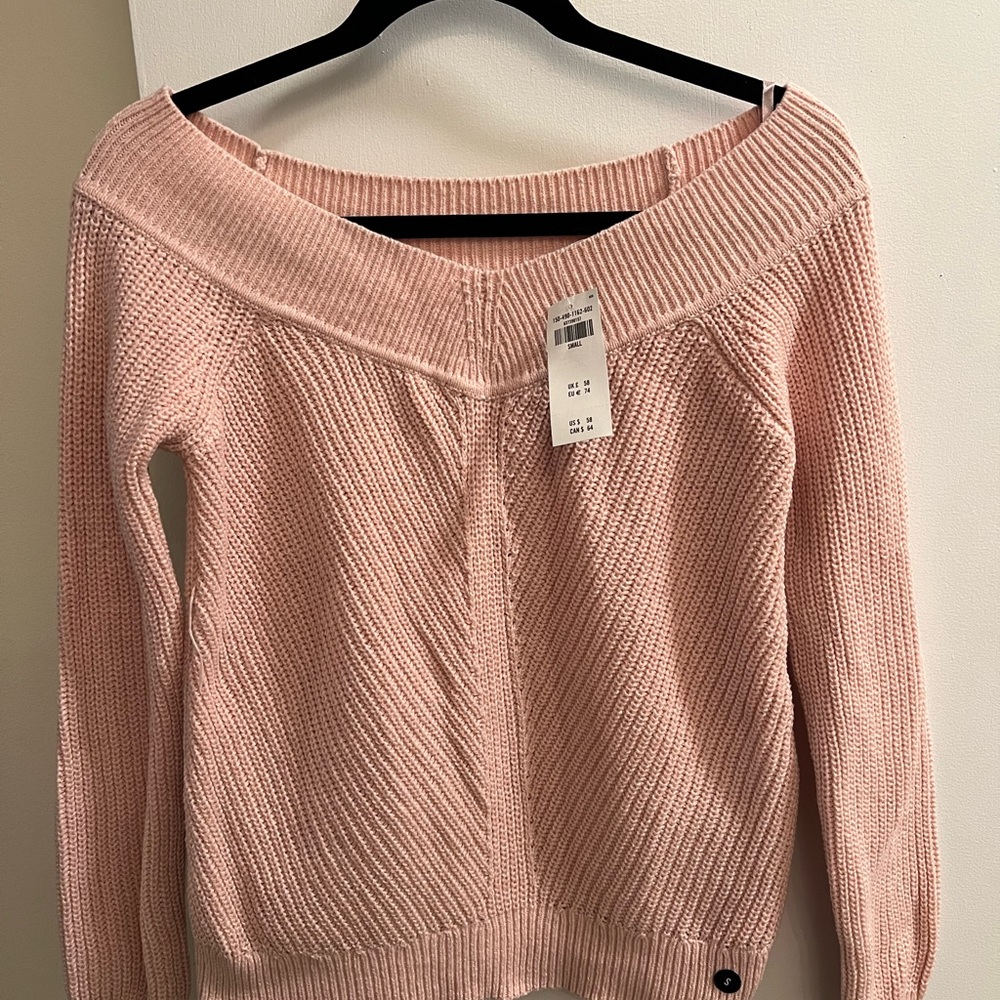 NWT ABERCROMBIE Off the Shoulder Sweater